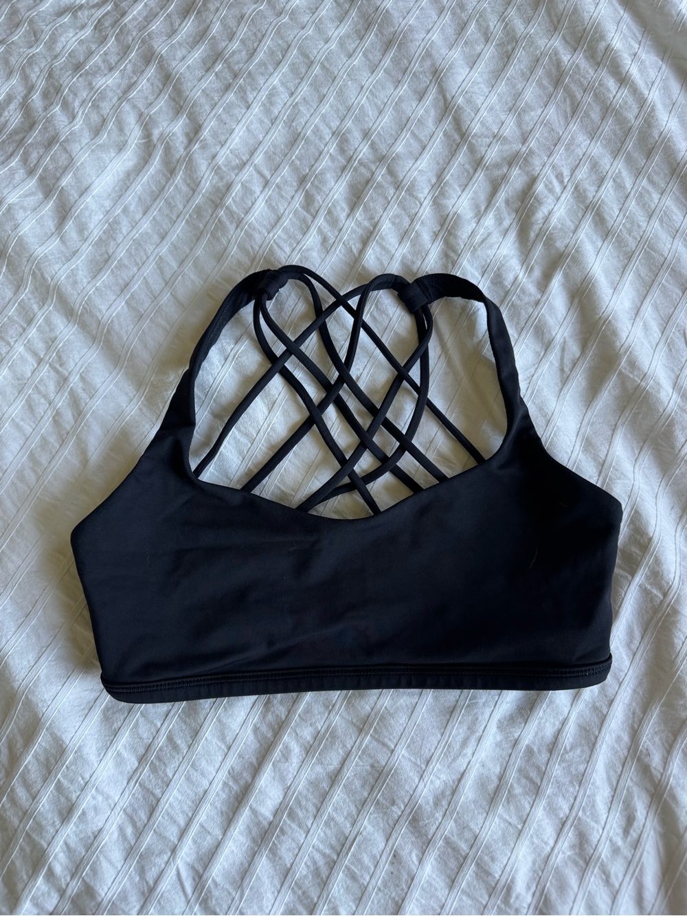 Lululemon size 6 sport bra